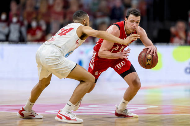 但他的职业 但他的职业