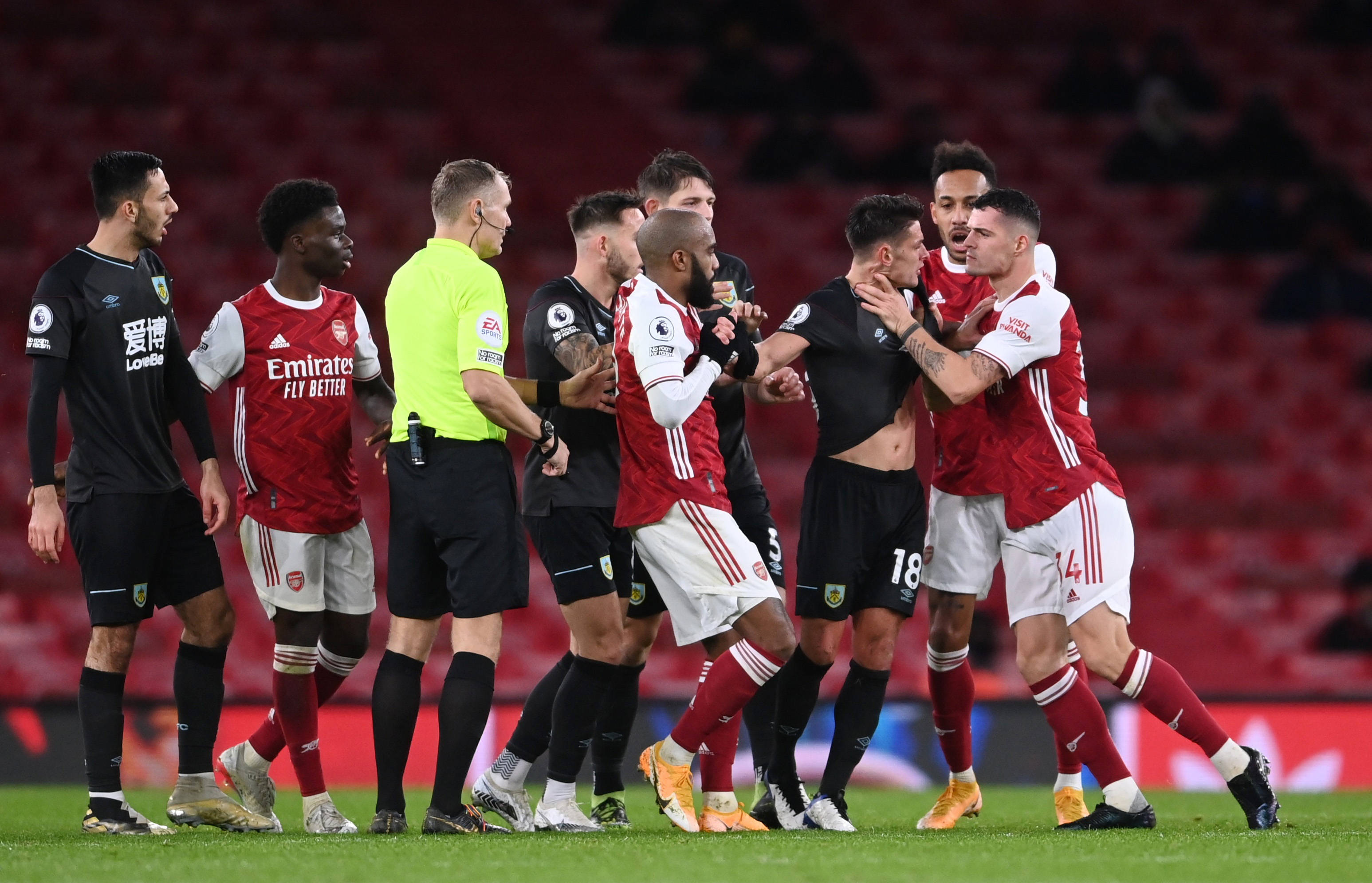 过合同结构 过合同结构